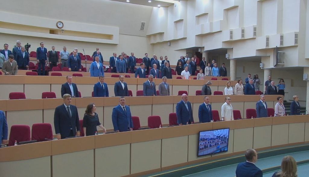 В Саратовской облдуме свои посты покинули зампред и два председателя комитетов